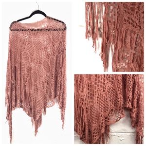 🖤3/15 Pink Lace Poncho